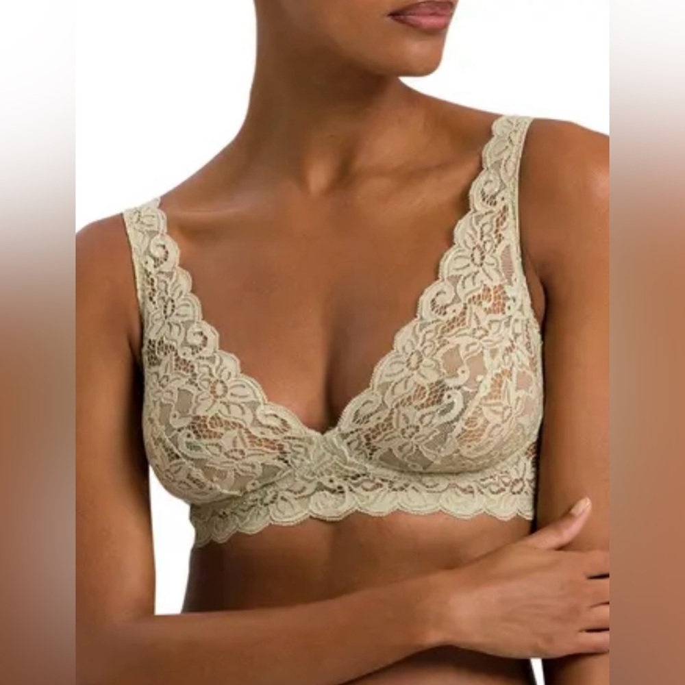 HANRO Luxury Moments Lace Wireless Bra